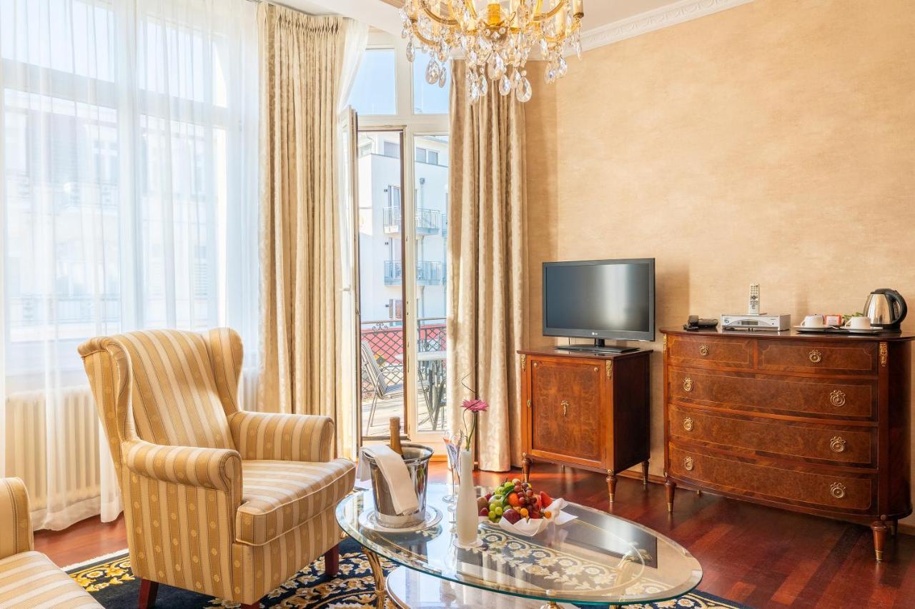 Seetelhotel Ahlbecker Hof Херингсдорф Экстерьер фото A suite at the Hotel de la Ville