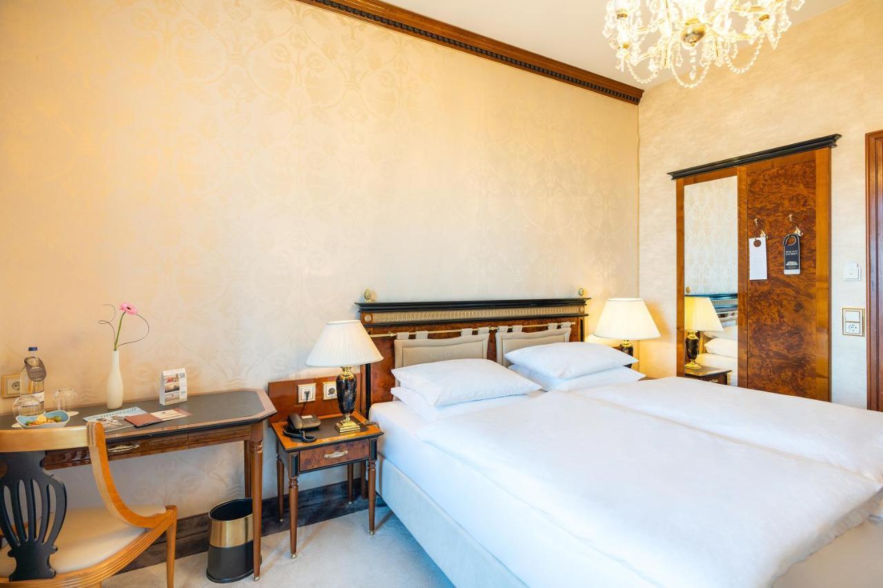 Seetelhotel Ahlbecker Hof Херингсдорф Экстерьер фото